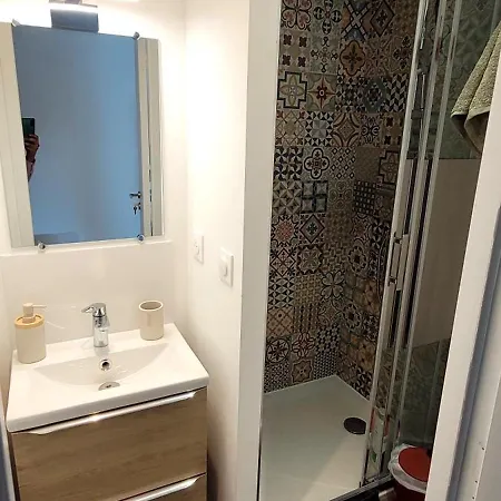 Appartement Hyper-centre 3 3 Salles De Bain Parking *