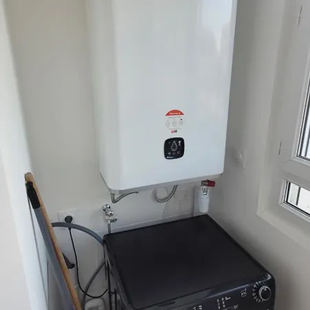 Appartement Hyper-centre 3 3 Salles De Bain Parking *